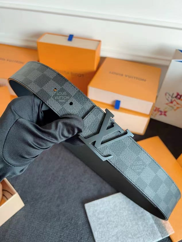 Louis Vuitton belt