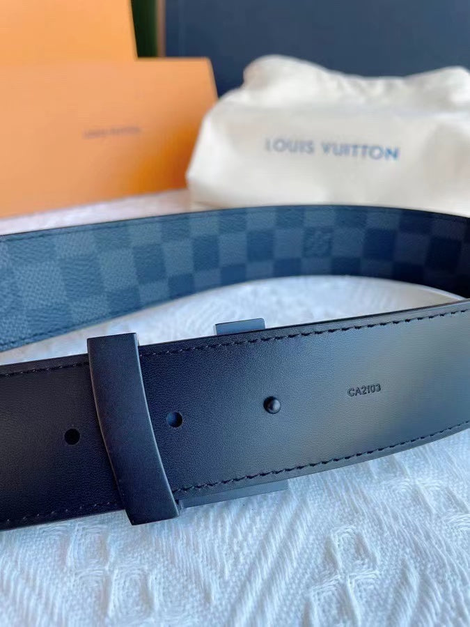 Louis Vuitton belt